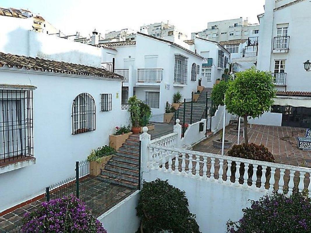 Playa Golf Aparthotel Benalmádena Exterior photo